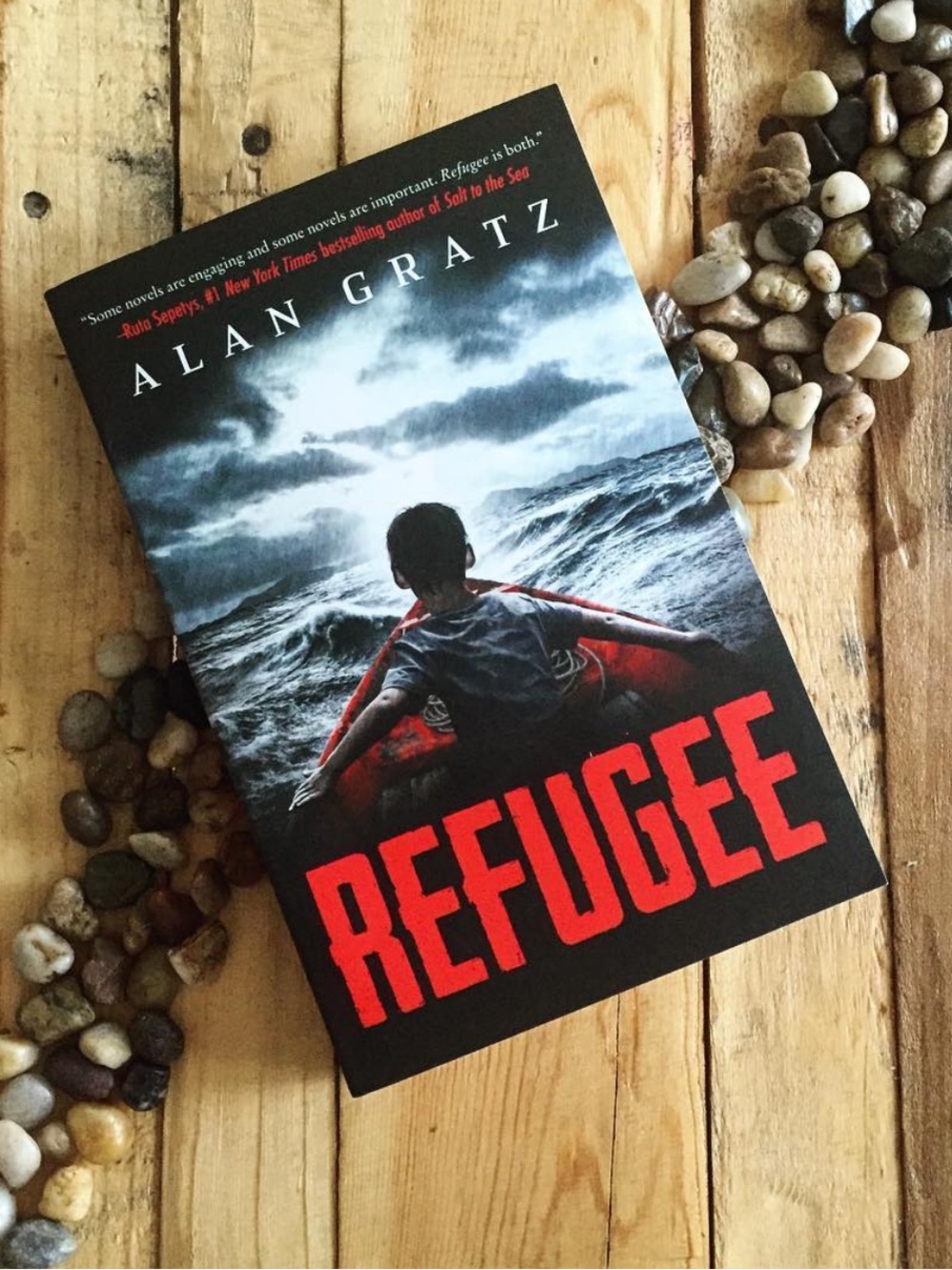 Refugee by Alan Gratz Hardcover Book 2017 First Edition Middle Grade YA Fiction